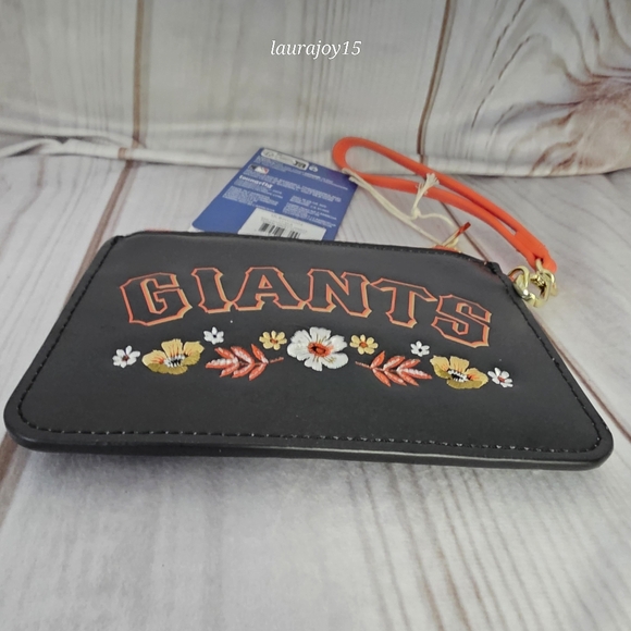 🌞SOLD🌞 San Francisco Giants Loungefly Wristlet Wallet Baseball MLB Floral Sewn - Picture 3 of 11